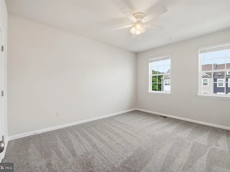 1806 Kellington Ct — Photo 16