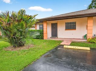 13250 Ridge Rd APT 2-1, Largo, FL 33778