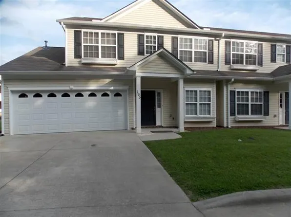 195 Linkside Ct SE, Lenoir, NC 28645