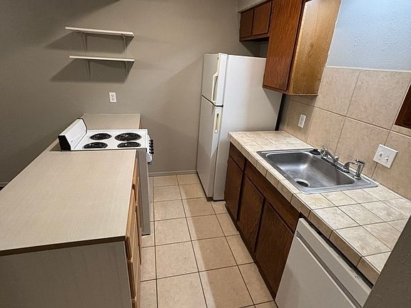 5th image of 1390 W Wedington Dr APT 8