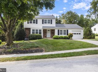 27 Lynn Dr, Newark, DE 19711