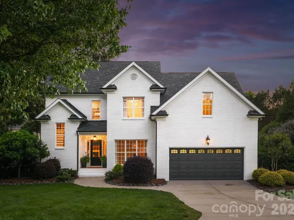 5408 Kuykendall Rd, Charlotte, NC 28270