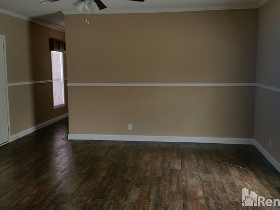 2nd image of 105 Village Ln