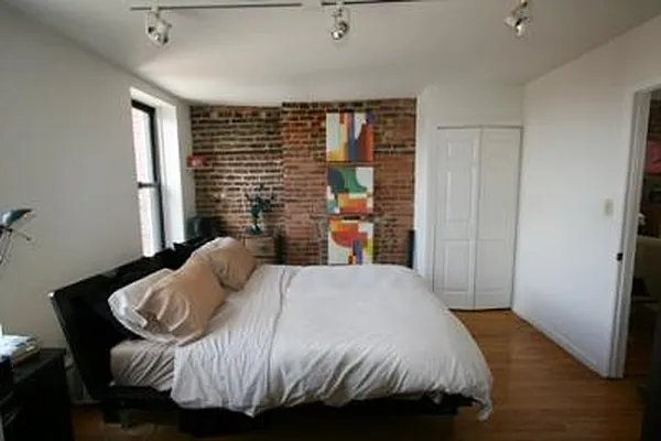 Rented by Corcoran | media 39