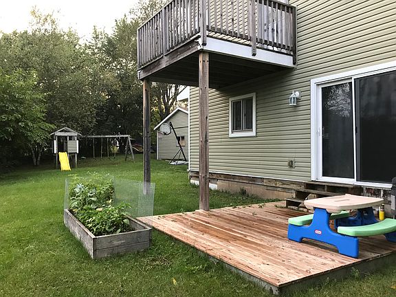 3rd image of N7387 Mariner Hills Cir