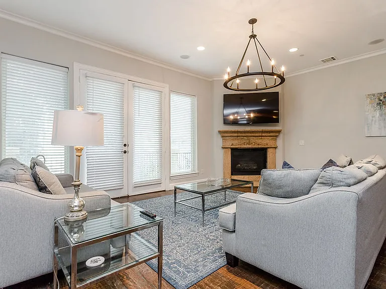 3817 Bowser Ave #C — Photo 14