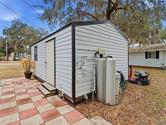 3rd image of 1161 N Beach Park Dr