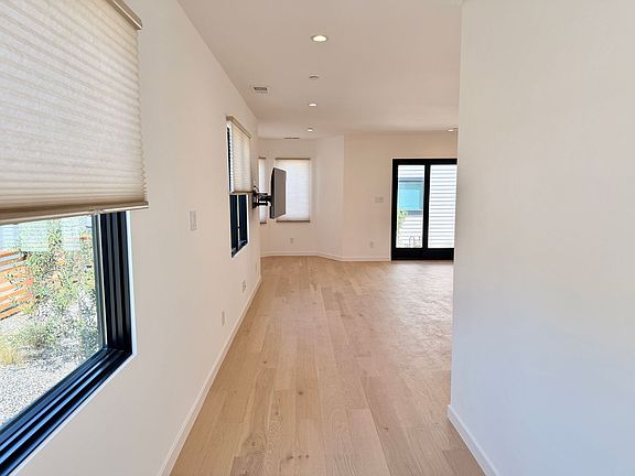 2nd image of 406 S Sunnyvale Ave
