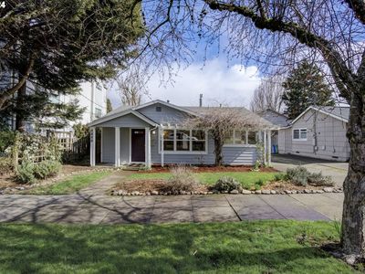 5930 S Kelly Ave, Portland, OR, 97239