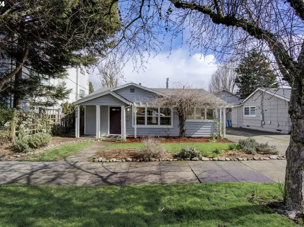 5930 S Kelly Ave, Portland, OR 97239