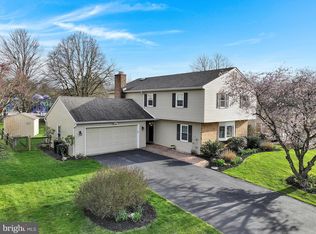 2106 Rosewood Ct, Wyomissing, PA