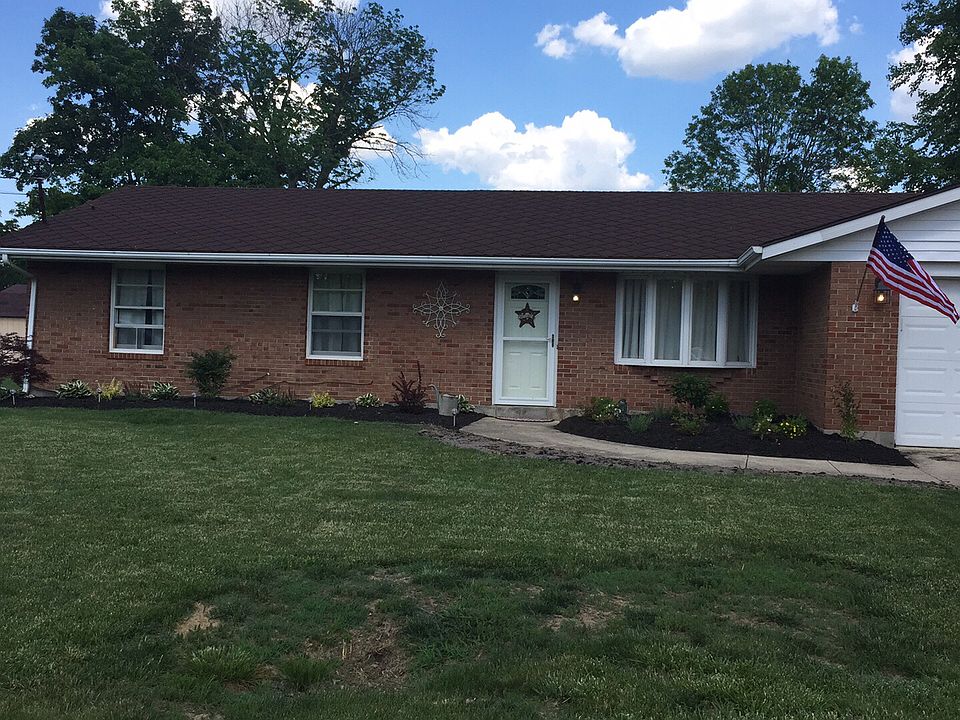 1st image of 6152 Hollyberry Ln