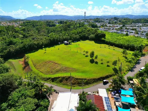 Carr #829, Toa Alta, PR 00953