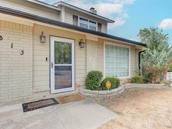 913 NE Dove Ln, Lawton, OK 73507