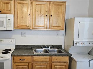 230 Zinc St, Henderson, NV 89015