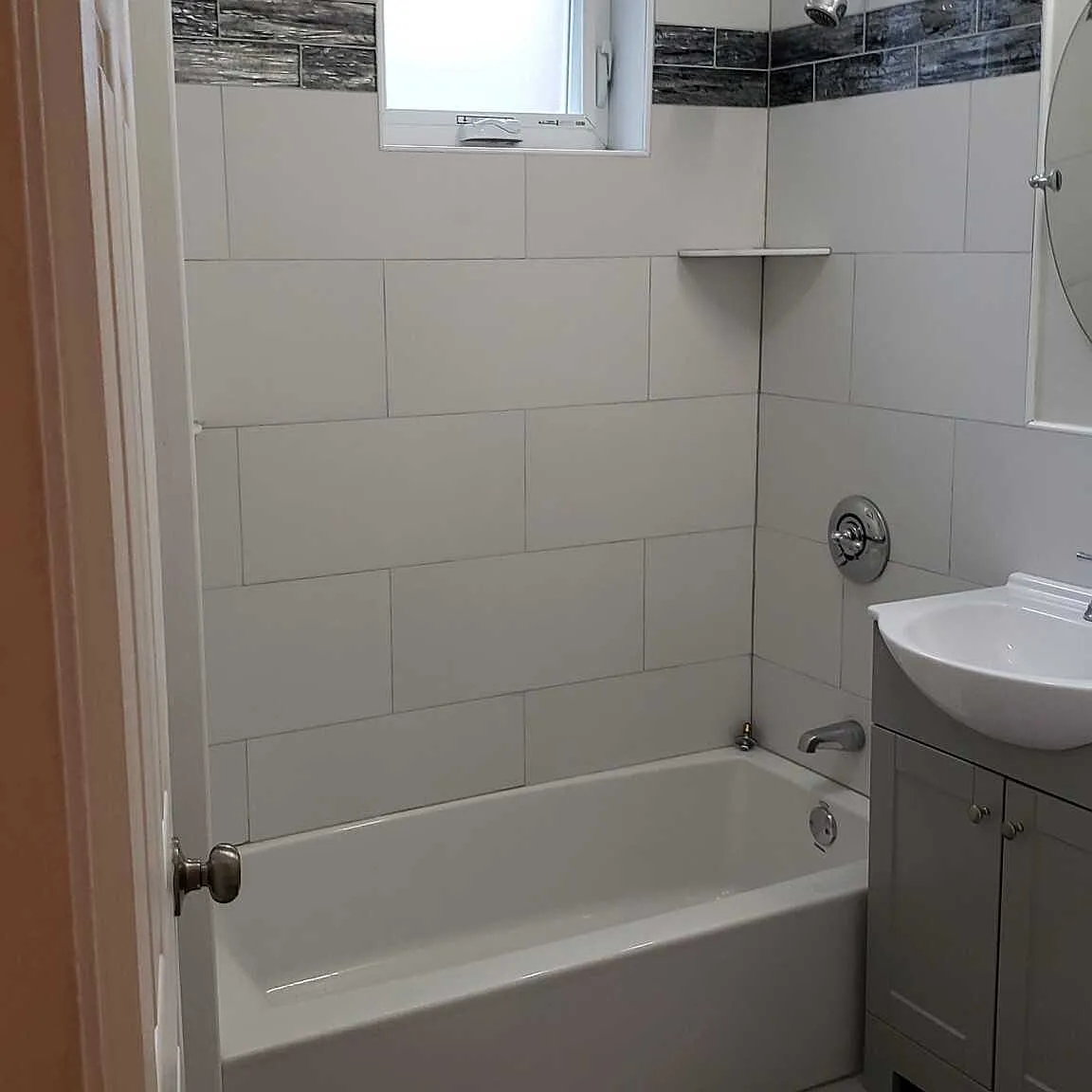 5 bed, $4,600 — Photo 3