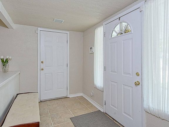 5th image of 8430 Hidden Meadow Dr
