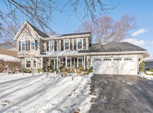 1187 Redfield Rd, Naperville, IL 60563