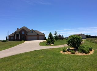 4638 Ottogan St, Holland, MI 49423