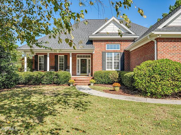 3rd image of 1011 Bradbury Court
