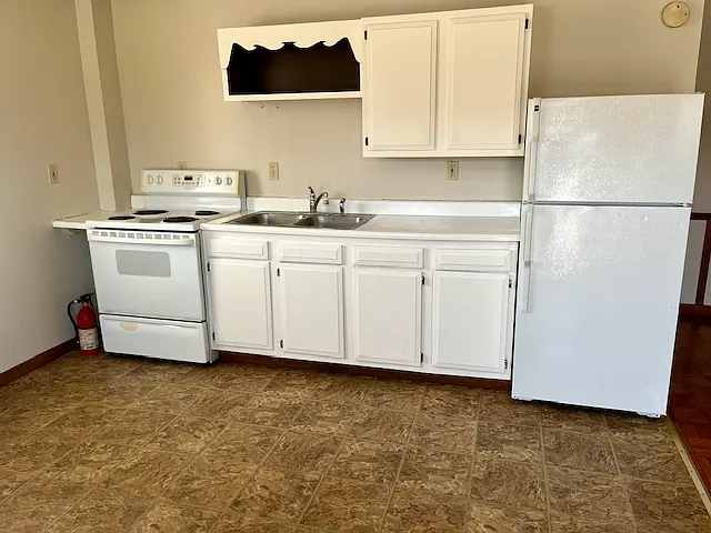 372 Washington Ave #1 — Photo 3