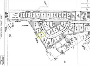 614 Pointer Cir, Center Point, IA 52213