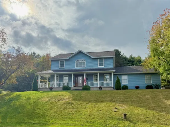 9480 Sunrise Dr, Sauquoit, NY 13456