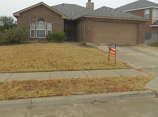 9237 Saint Lucia Rd, Fort Worth, TX 76123