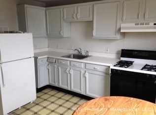 4 Claremont Ave APT 1, Providence, RI 02908