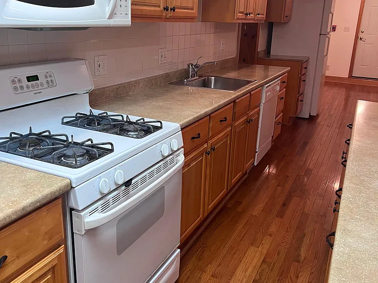 2635 W Girard Ave #2 — Photo 1