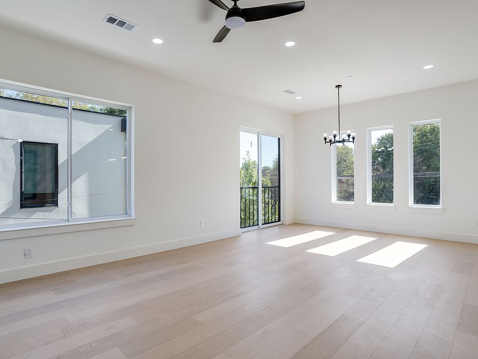 Dining room area