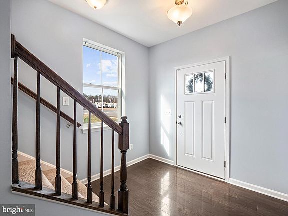 2nd image of 1100 Hudgins Farm Cir