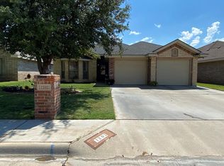1202 La Paz Dr, Andrews, TX 79714