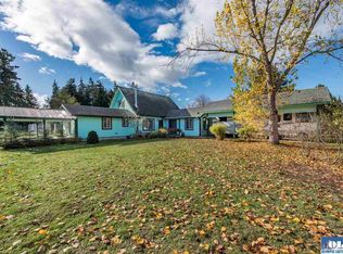 92 Cricket Ln, Sequim, WA 98382