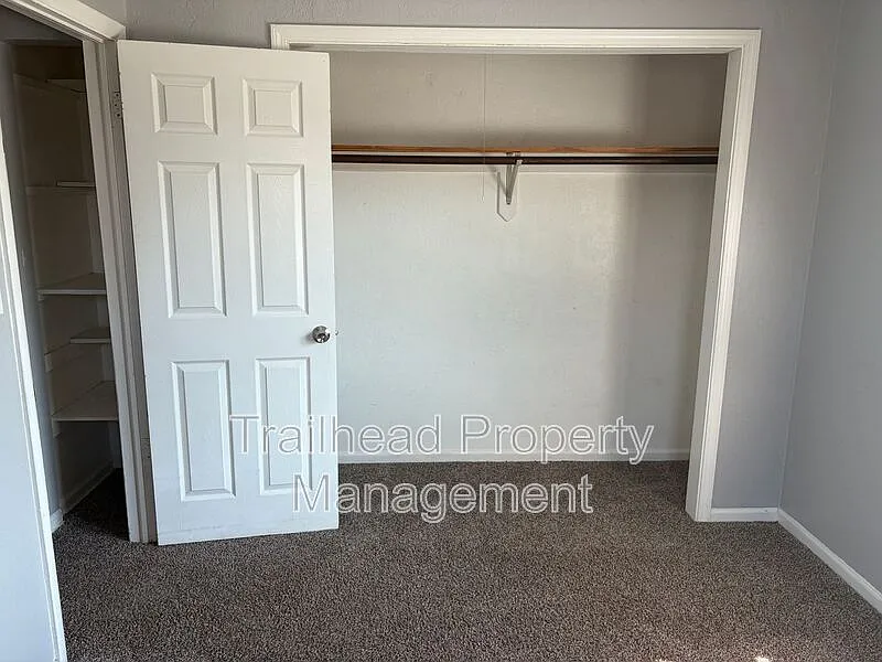 3 bed, 1.5 bath, 1340 sqft, $1,425 — Photo 3