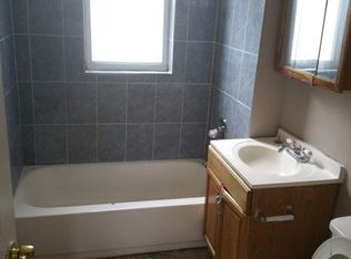 906 W 68th St #2, Chicago, IL 60621