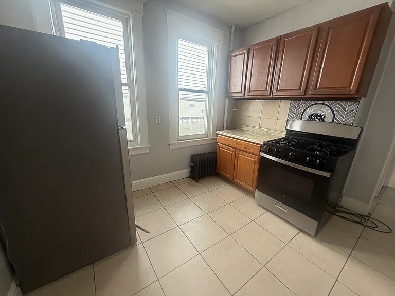 1086 Anna St #1 — Photo 1