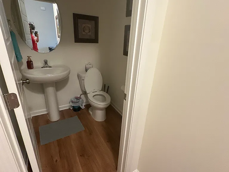 423 Bassett Ln — Photo 34
