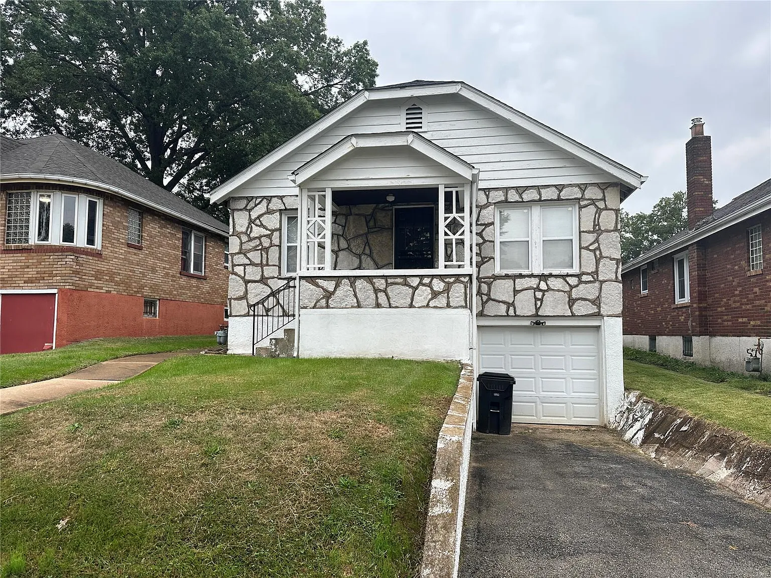 3204 Gary Dr photo 1