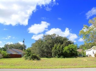 627 Tessier Dr, Tarpon Springs, FL 34689