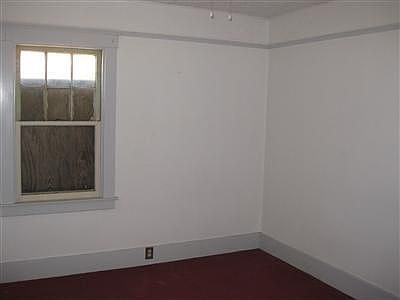 4th image of 1625 Eldridge Ave