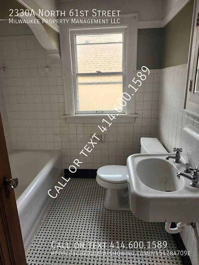 Spacious 2BR Upper Unit with Balcony in Wauwatosa $1,425 Total Monthly! — Photo 4