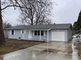 2525 Larch Rd, Quincy, IL 62301