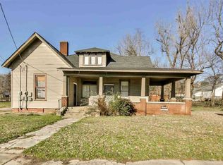 323 Gordon St APT E & W, Jackson, TN 38301