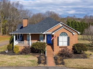 134 Grandview Dr, Inman, SC 29349