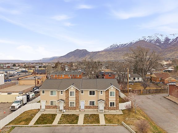2nd image of 369 N Main St APT 2