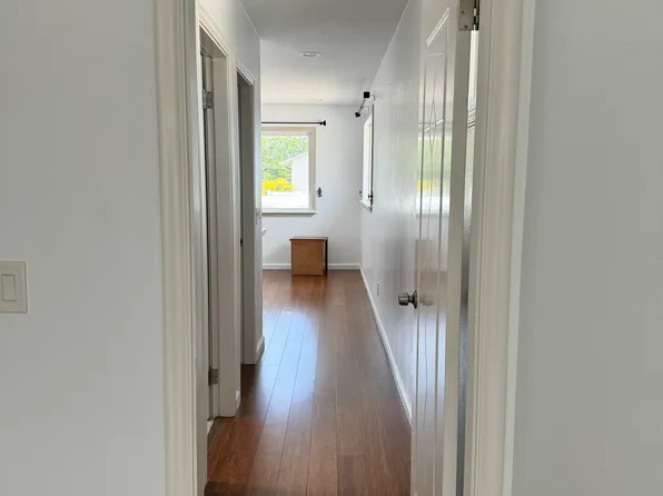 4197 Halupa St #U, Honolulu, HI 96818