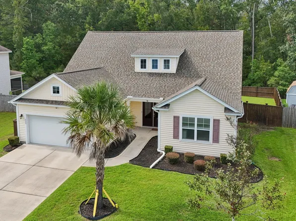 622 Woolum Dr, Moncks Corner, SC 29461