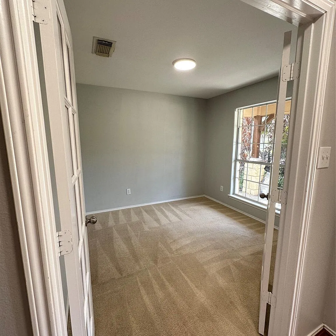 5 bed, 3.5 bath, 2965 sqft, $2,695 — Photo 4