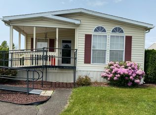 407 Allenbrook Ln, Reading, PA 19606